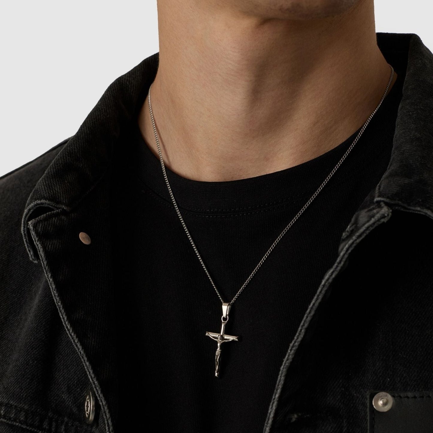 Crucifix (Silver)