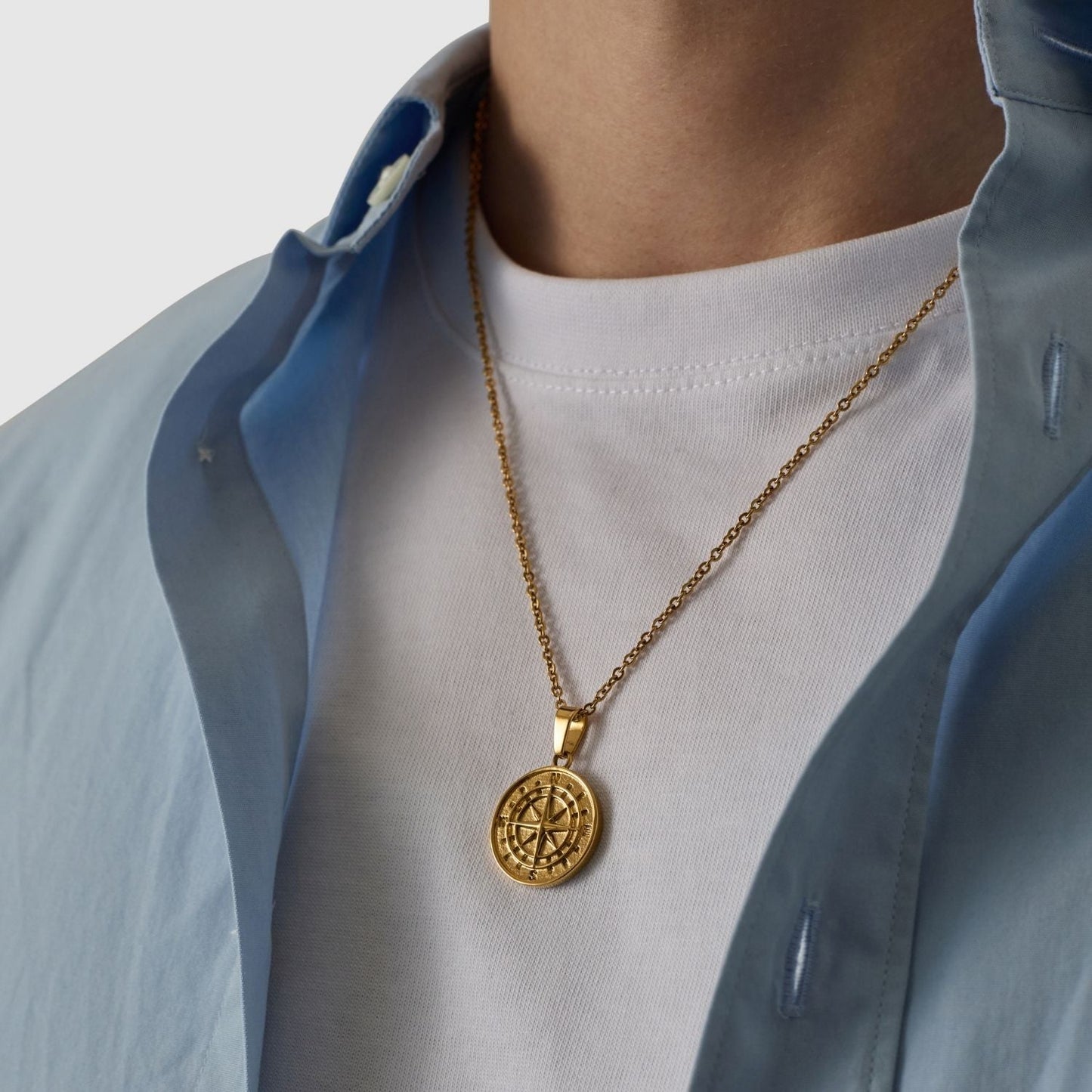 Compass Pendant (Gold)